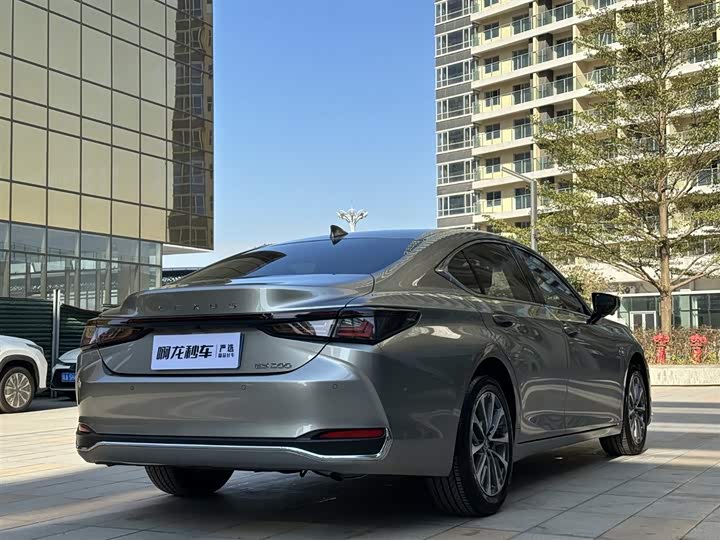 Lexus ES 2025 2025款 200 臻享版