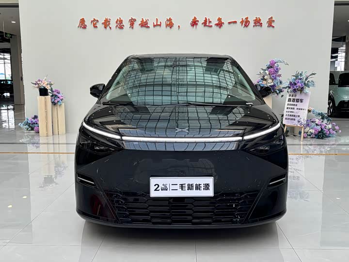 2025 XPeng X9