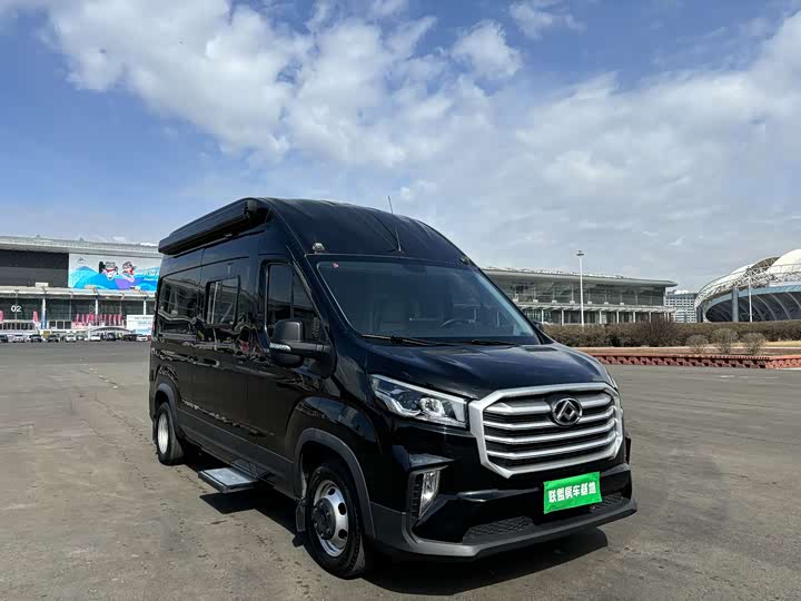 Maxus V90 2022 2022款 2.0T自动智达后驱加长轴超高顶后双胎14/15座