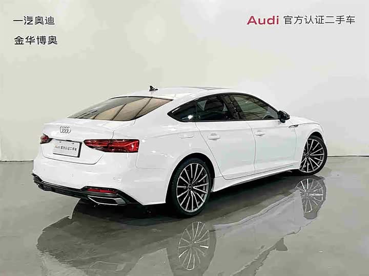 Audi A5 2024 2024款 Sportback 40 TFSI quattro 豪华动感型
