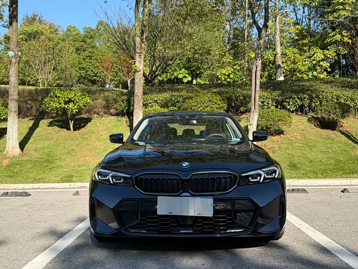 BMW 3 Series 2025 2025款 330Li M运动曜夜套装