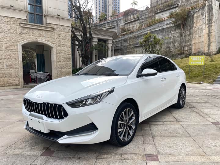 Kia K3 2021 2021款 改款 1.5L CVT时尚版