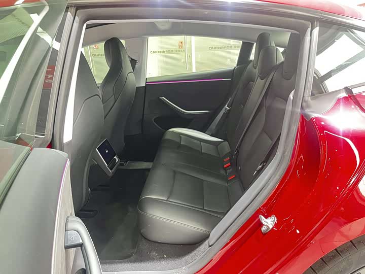 Tesla Model 3 2024 2024款 高性能全轮驱动版