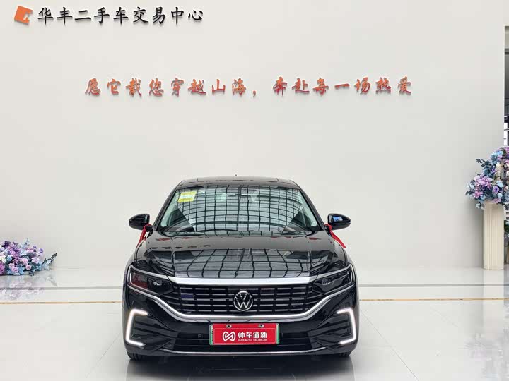 Volkswagen Passat Hybrid 2025 2025款 430PHEV 混动商务版