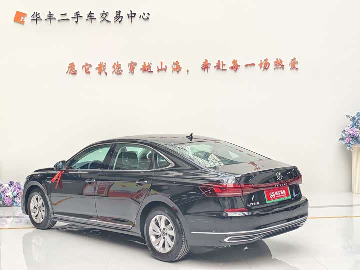 Volkswagen Passat Hybrid 2025 2025款 430PHEV 混动商务版