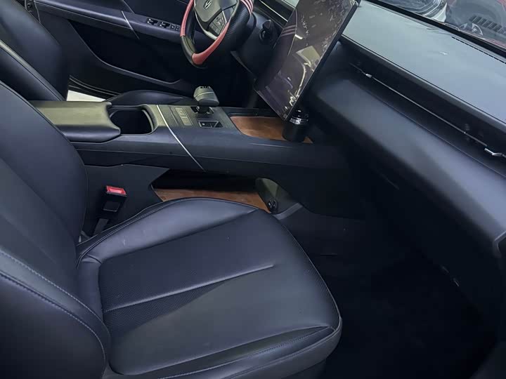 Changan Yida 2023 2023款 蓝鲸NE 1.5T GDI DCT畅享版