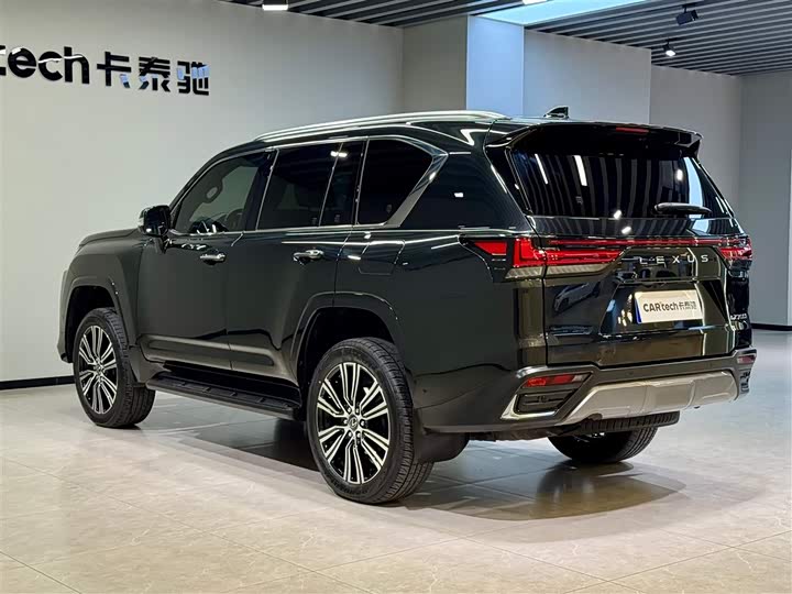 Lexus LX 2025 2025款 700h 领界版