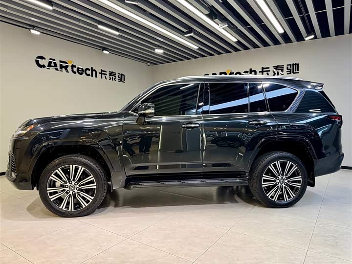 Lexus LX 2025 2025款 700h 领界版