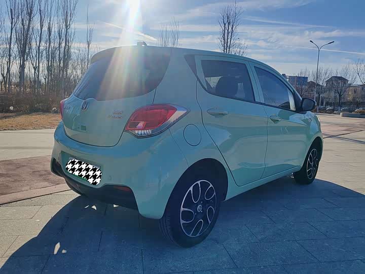 Changan BenBen E-Star 2021 2021款 国民版 多彩款 磷酸铁锂（31.18kWh）