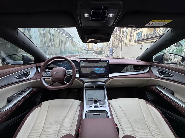 2025 BYD Seal 07 DM-i Hybrid