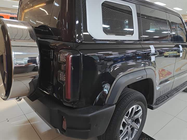 BAIC Beijing BJ40 2024 2024款 2.0T 全新城市猎人版 侠客型