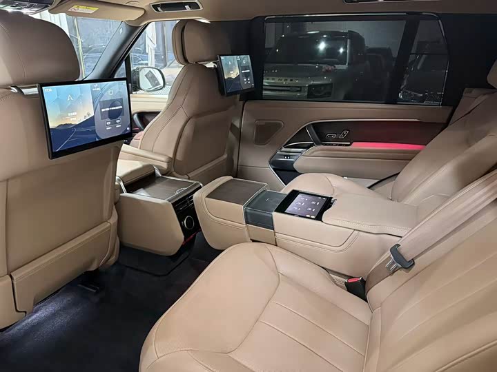 2025 Land Rover Range Rover