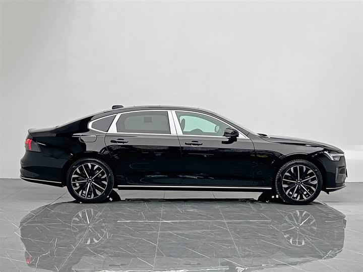 Volvo S90 2026 2026款 B5 智远豪华版