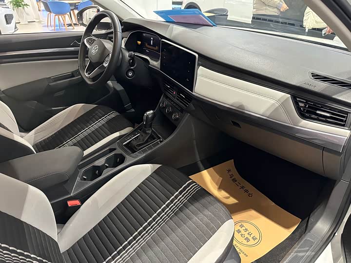 Volkswagen Bora 2025 2025款 200TSI DSG畅行版