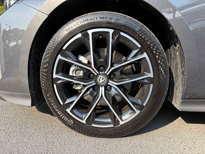 Changan UNI-V Hybrid 2024 2024款 蓝鲸智电iDD 136km 智酷型