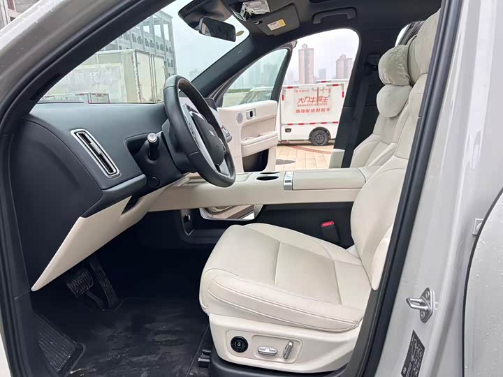 LiXiang L6 2025 2025款 Max 智能焕新版