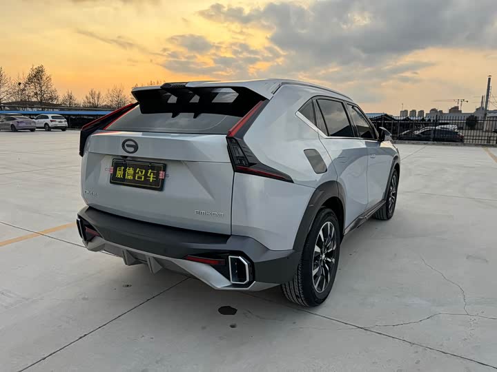 GAC Trumpchi Emkoo 2022 2022款 1.5T 超新星Max版