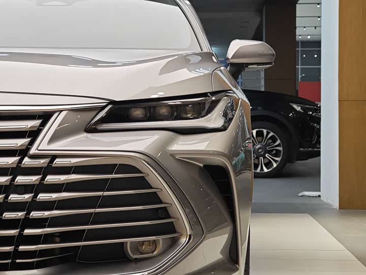 Toyota Avalon 2024 2024款 双擎 2.0L 豪华版