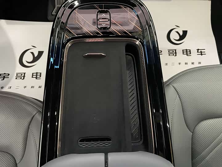 Zeekr Mix 2025 2025款 长续航智驾版