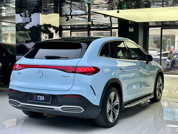 Mercedes-Benz EQE SUV 2023 2023款 350 4MATIC 豪华版