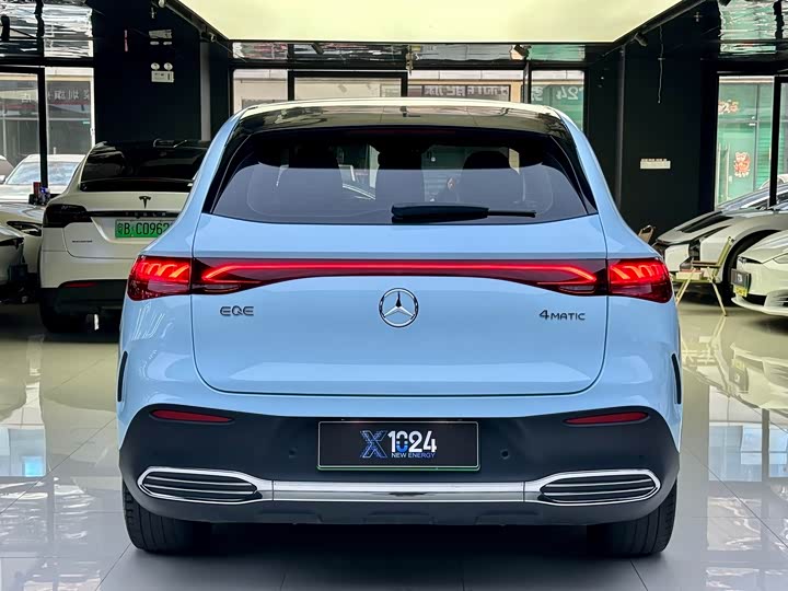 Mercedes-Benz EQE SUV 2023 2023款 350 4MATIC 豪华版