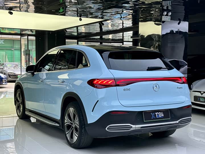 Mercedes-Benz EQE SUV 2023 2023款 350 4MATIC 豪华版
