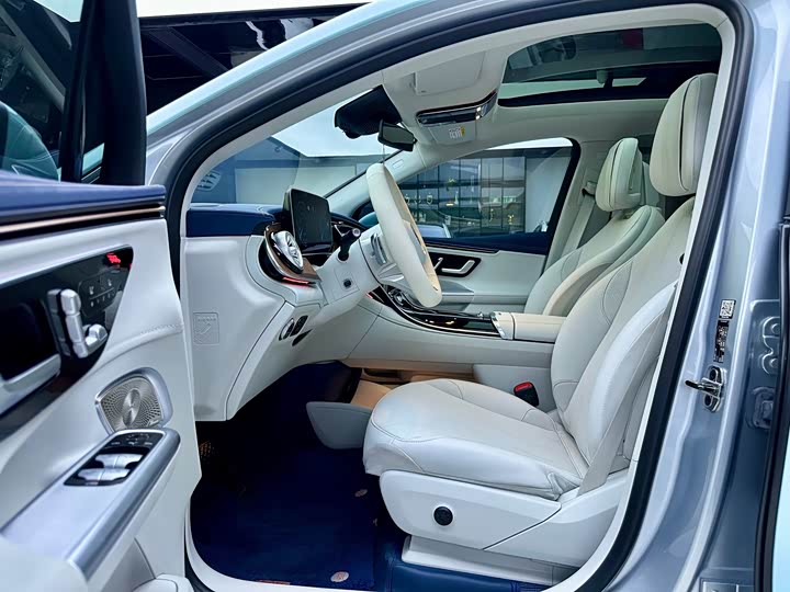 Mercedes-Benz EQE SUV 2023 2023款 350 4MATIC 豪华版