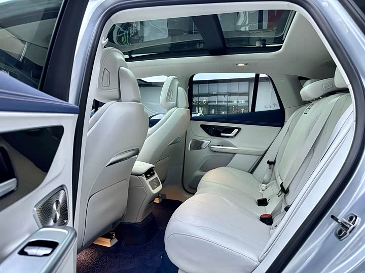 Mercedes-Benz EQE SUV 2023 2023款 350 4MATIC 豪华版