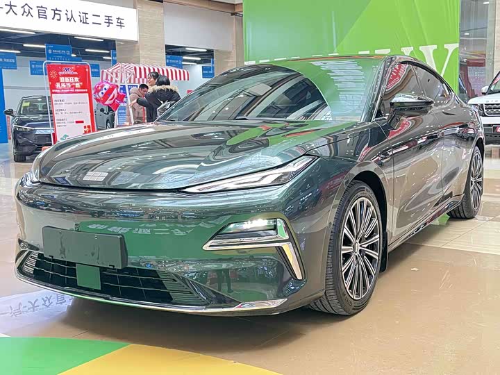 Geely Galaxy Starshine 8 EM-i 2025 2025款 130km EM-P 探索版