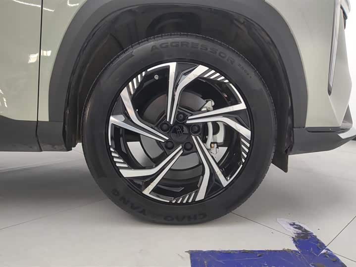 Geely Atlas 2023 2023款 博越COOL 1.5TD 智慧型