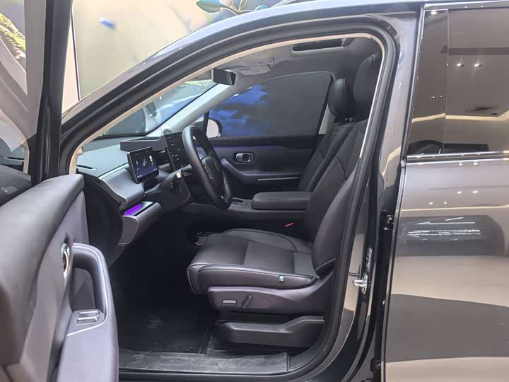 Leapmotor C16 2024 2024款 纯电 520尊享版