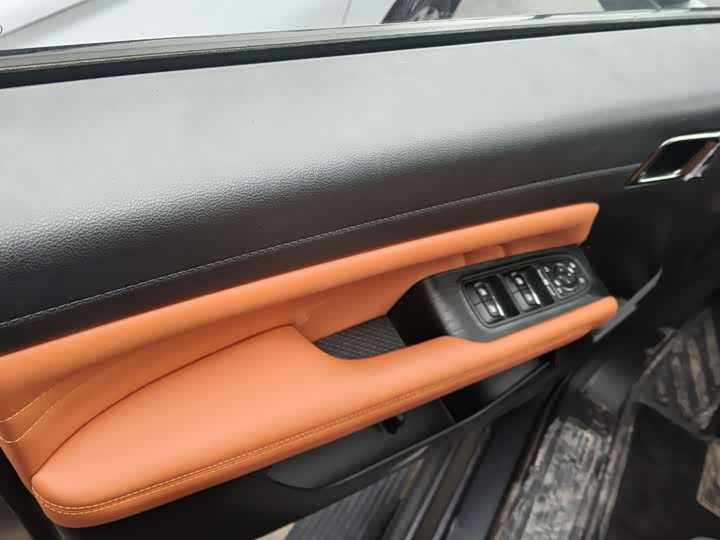 Haval H9 2024 2024款 2.0T 汽油四驱极境版