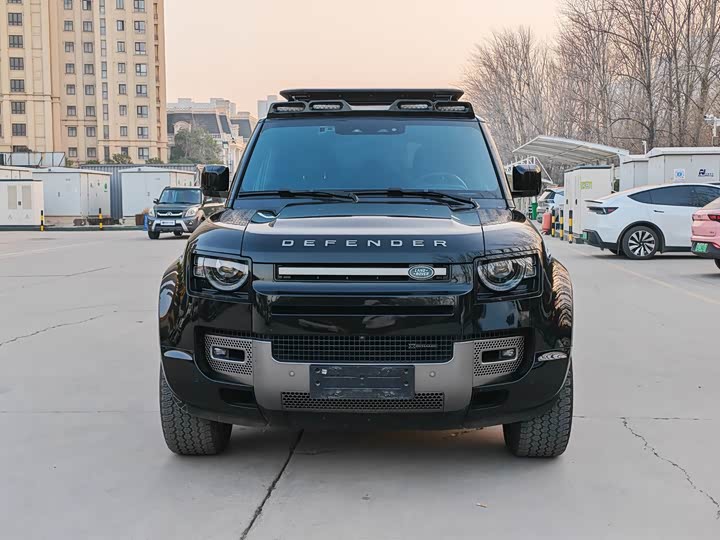 Land Rover Defender 2024 2024款 110 3.0T P400 X-DYNAMIC HSE