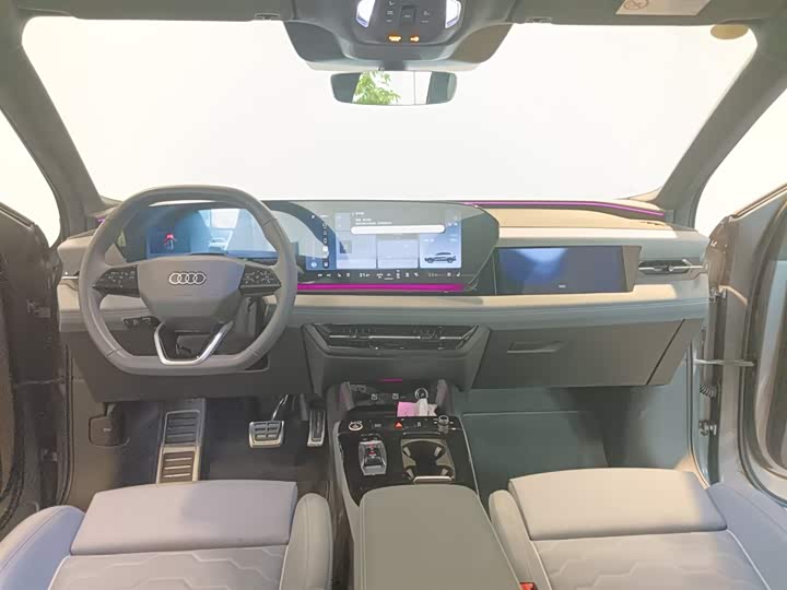 Audi Q6L e-tron 2026 2026款 首发领航版