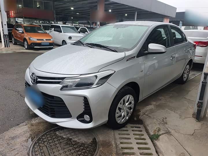 Toyota Vios 2022 2022款 1.5L 20周年纪念版