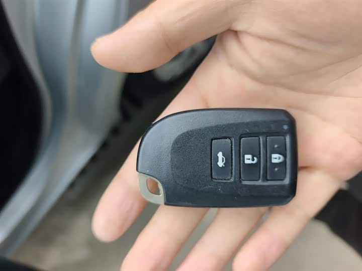 Toyota Vios 2022 2022款 1.5L 20周年纪念版