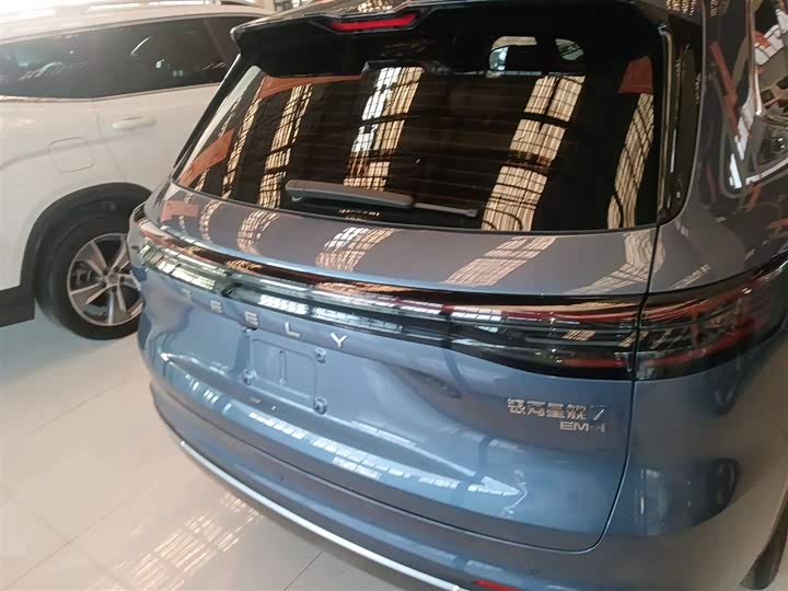 Geely Galaxy Starship 7 2025 2025款 120km 领航版