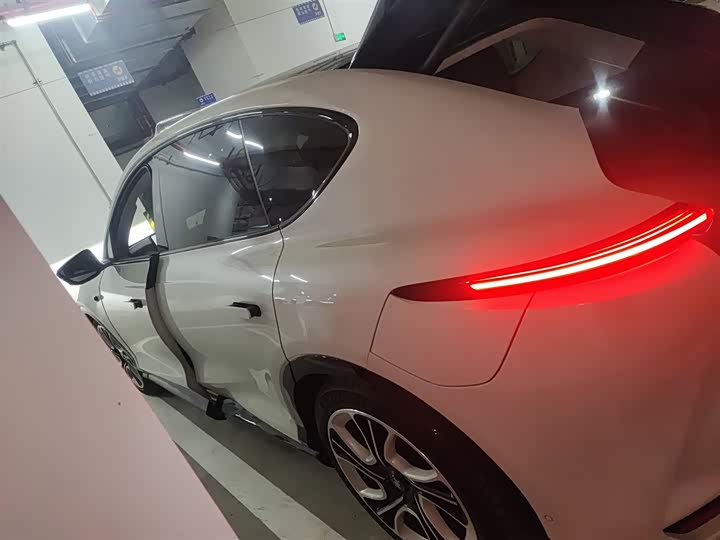 IM motors LS7 2024 2024款 90kWh Max Elite后驱版