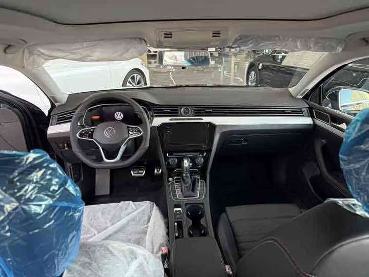 Volkswagen Magotan 2025 2025款 众享款 280TSI DSG舒适型