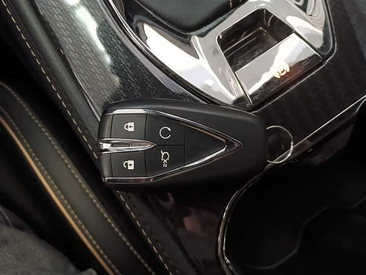 Changan Oshan X5 2022 2022款 1.5T DCT侠客版