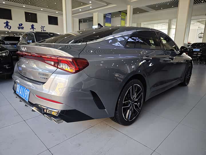 Kia K5 2021 2021款 380T GT-Line 旗舰版