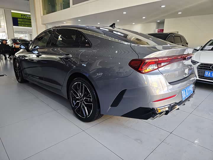 Kia K5 2021 2021款 380T GT-Line 旗舰版