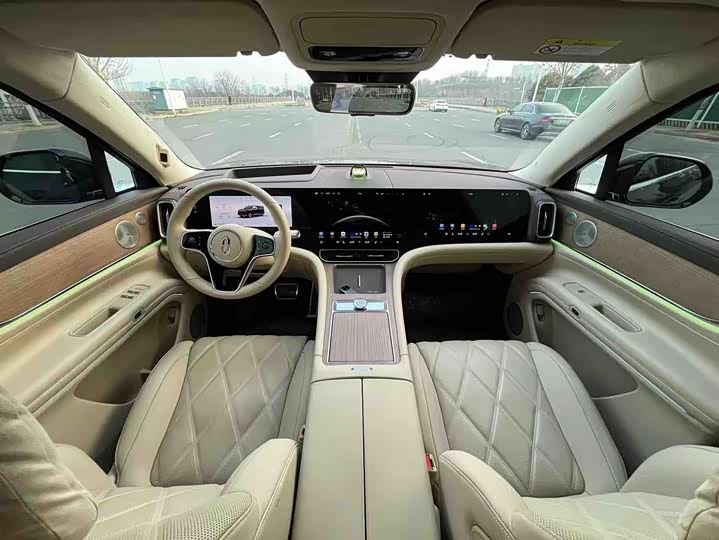 Aito M9 2025 2025款 增程 Max版 52kWh 5座版