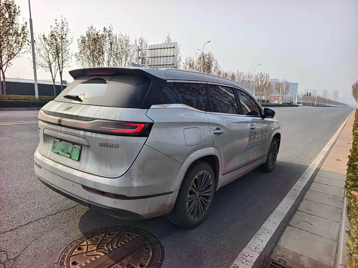 Jetour Shanhai L9 2025 2025款 1.5TD 2DHT 旗舰版 6座