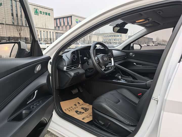 Hyundai Elantra N line 2023 2023款 1.5L CVT LUX尊贵版