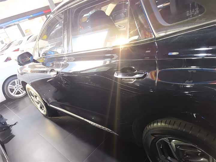 Hongqi HS3 2023 2023款 1.5T 两驱善为版