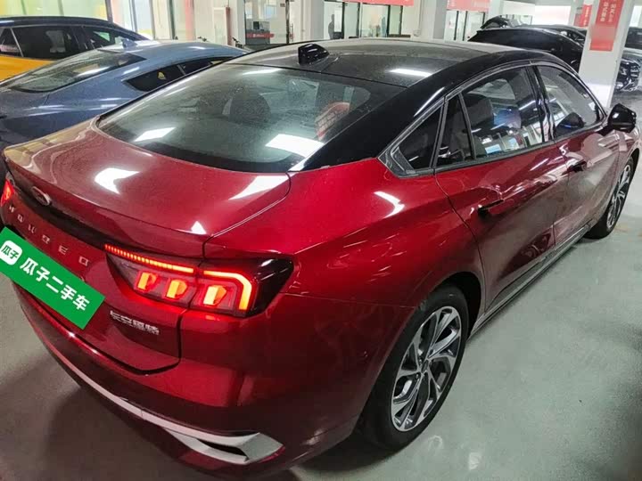 Ford Mondeo 2025 2025款 2.0T EcoBoost 至尊型