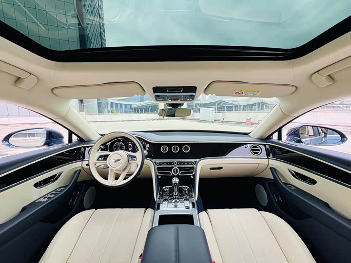 Bentley Flying Spur 2024 2024款 4.0T V8 标准版