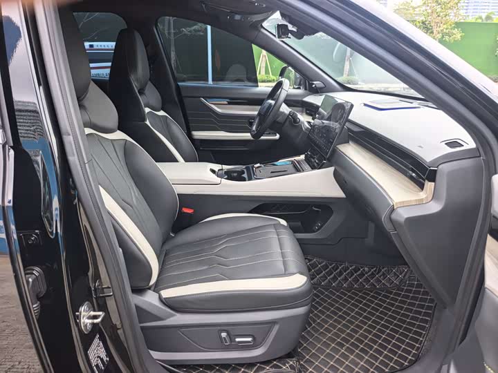 Jetour Shanhai L6 2024 2024款 1.5TD DHT ULTRA