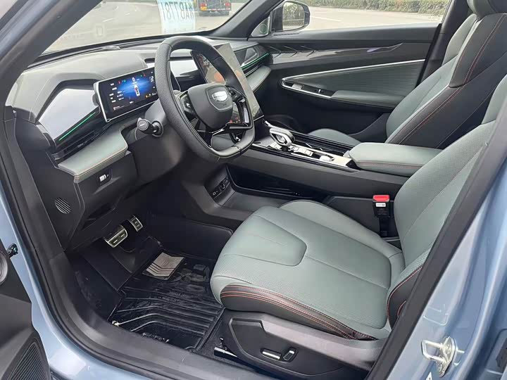 Geely Atlas 2024 2024款 1.5TD 智尊版